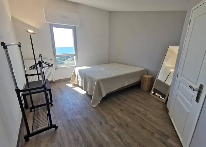 Appartement 5008 Cap D'agde T3 Duplex Quartier Falaise 6 Personnes Pkg 1ère Ligne Vue *